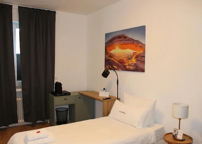 Einzelzimmer Im Zentrum Gaestehaus Friedrichstrasse 51 Privat bolig *